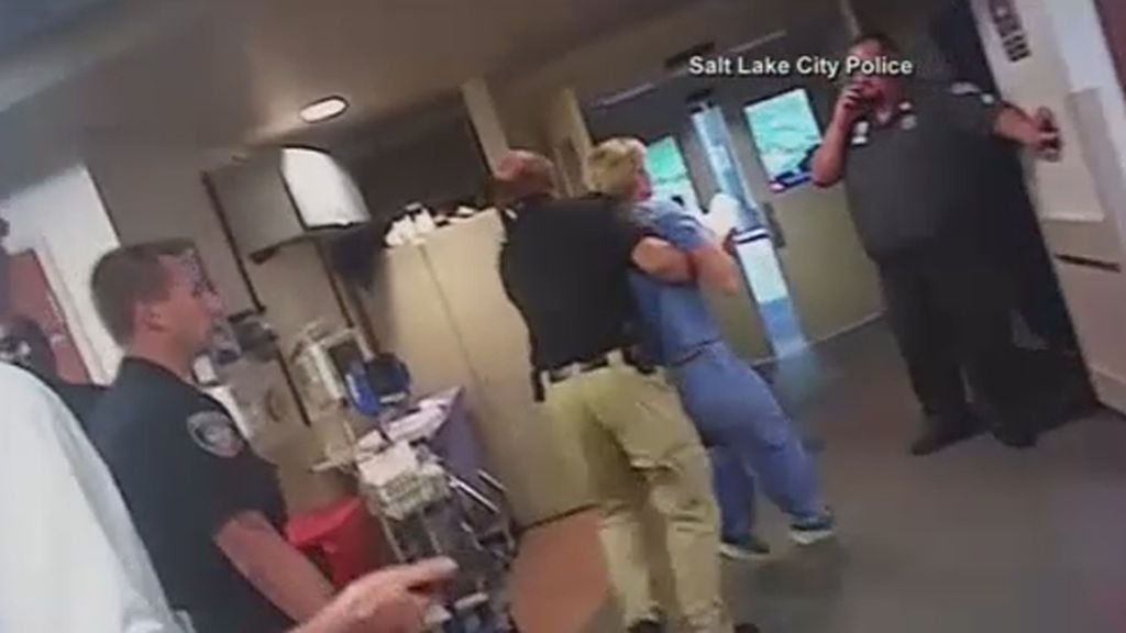 La Policía arresta a una enfermera por negarse a entregar una muestra de sangre