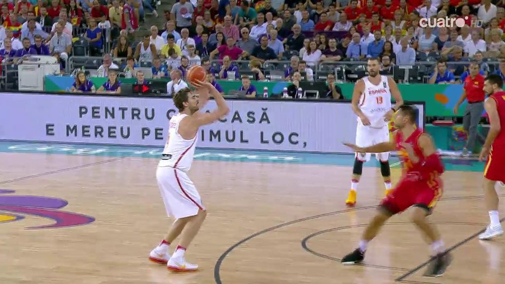 ¡De triple, a triple! Pau Gasol y Abrines pisan el acelerador de España