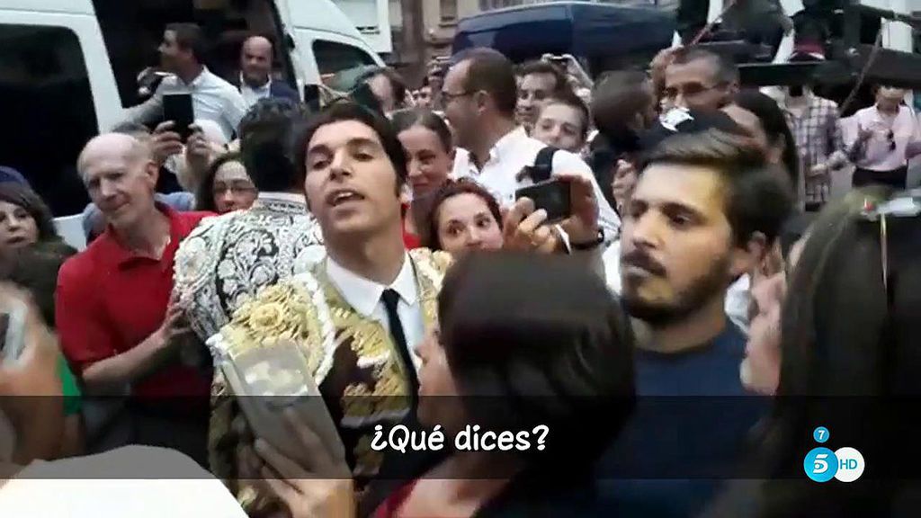 Cayetano Rivera, insultado a la salida de la plaza de toros