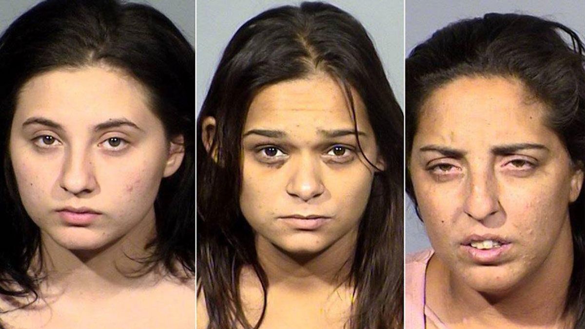 Detenidas tres mujeres por fingir accidentes para robar