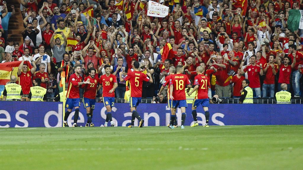 Isco baila y lidera a España en la victoria frente a Italia (3-0)