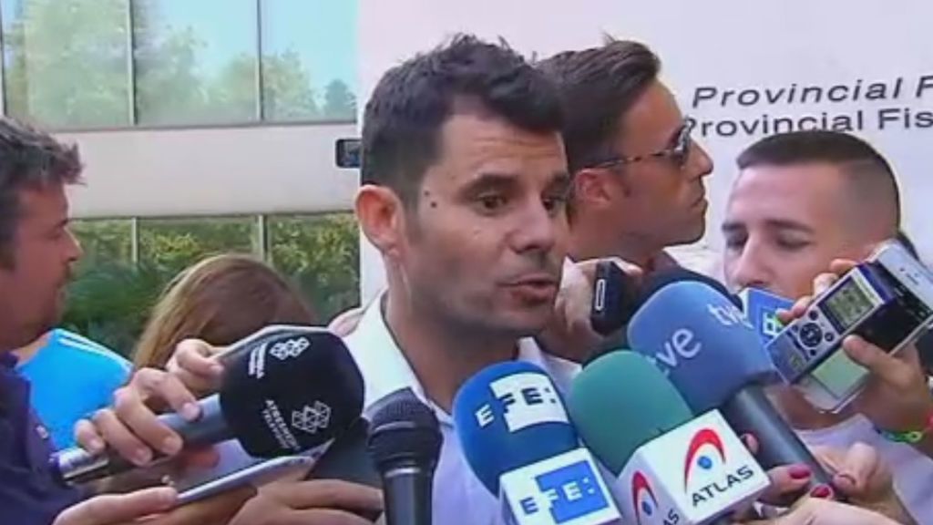 Javier Sánchez presenta nuevas pruebas ante el juez para probar que es hijo de Julio Iglesias