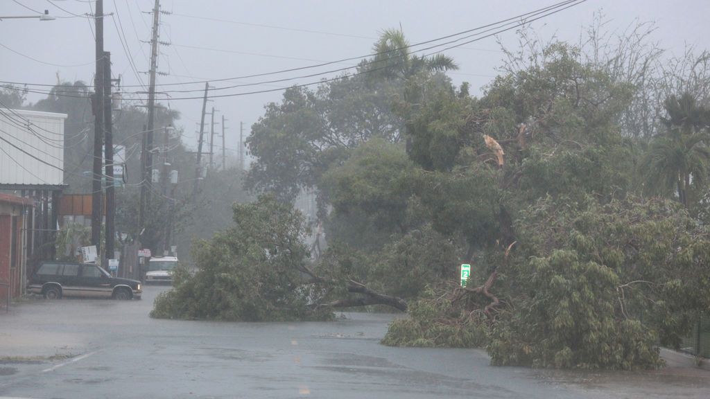El huracán Irma azota Puerto Rico