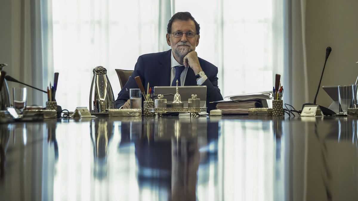 Mariano Rajoy en el Consejo de Ministros Extraordinario