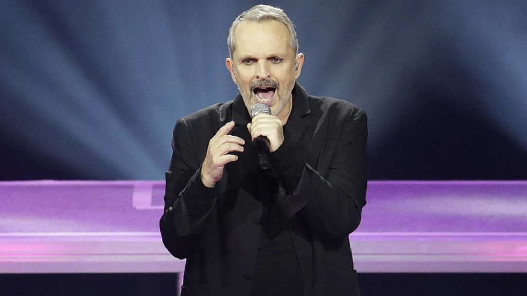 Miguel Bosé publica una foto de sus hijos tras denunciar una extorsión