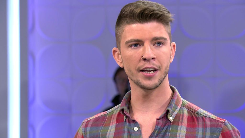 Pelayo viene dispuesto a "comerse" a todos los pretendientes de Melani Pelayo viene dispuesto a "comerse" a todos los pretendientes de Melani