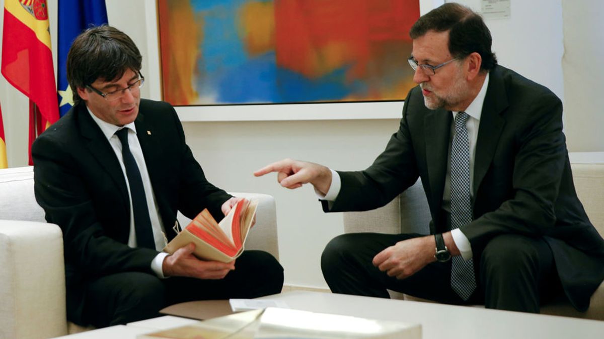 ¡El meme de Rajoy y Puigdemont al estilo Piqué y Neymar que arrasa en redes!