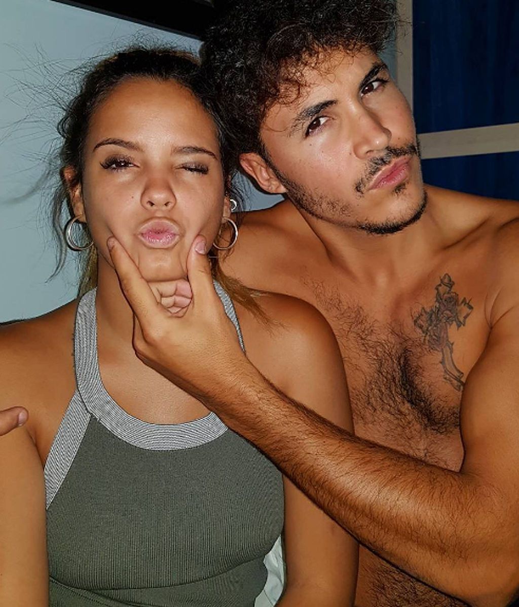 Gloria Camila y Kiko desmienten en redes que estén preparando su boda Gloria Camila y Kiko desmienten en redes que estén preparando su boda