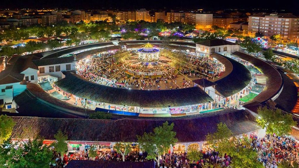 La Feria de Albacete llena las calles de música y tradición