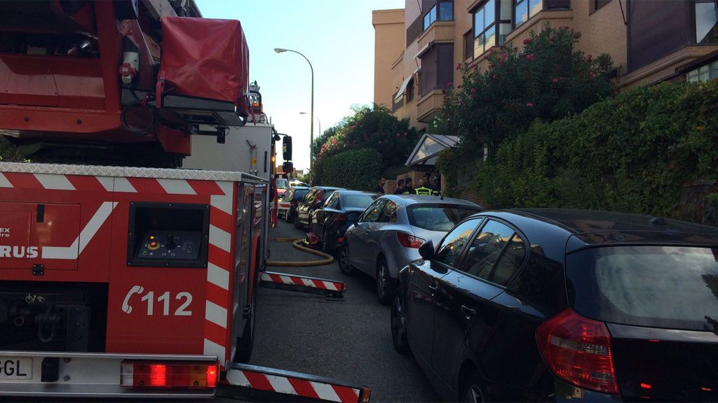 Muere una octogenaria tras un incendio en su casa de Madrid