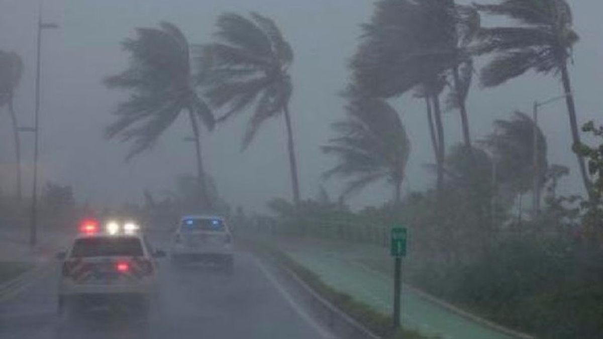 5 consejos para sobrellevar mejor la llegada de un huracán como Irma