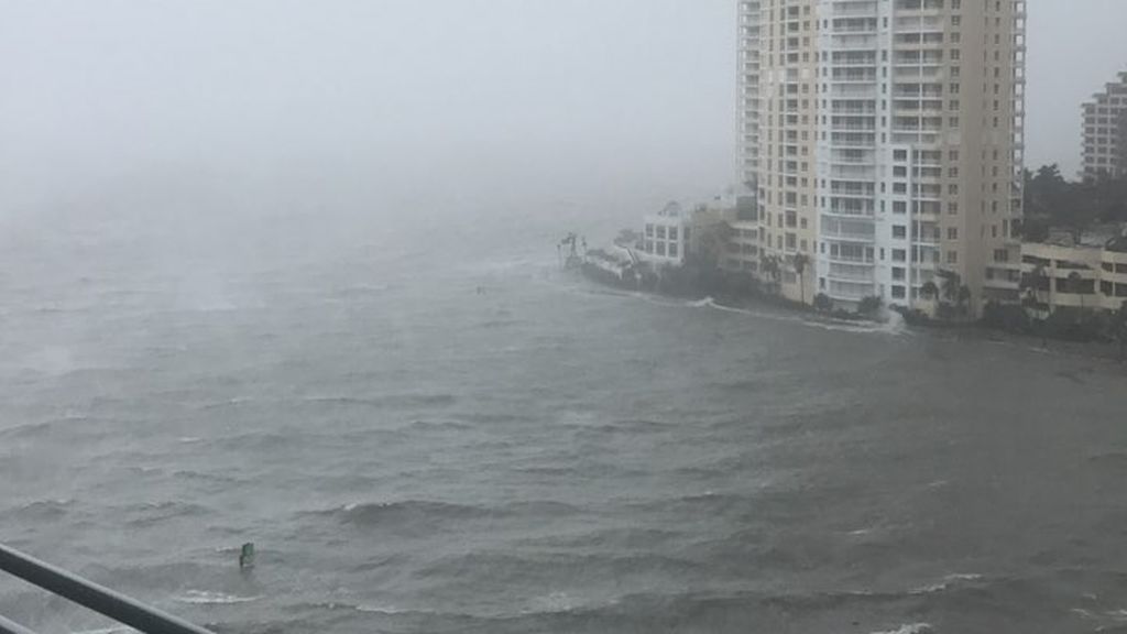 Cuando el mar se adentra en la ciudad de Miami por el paso de Irma