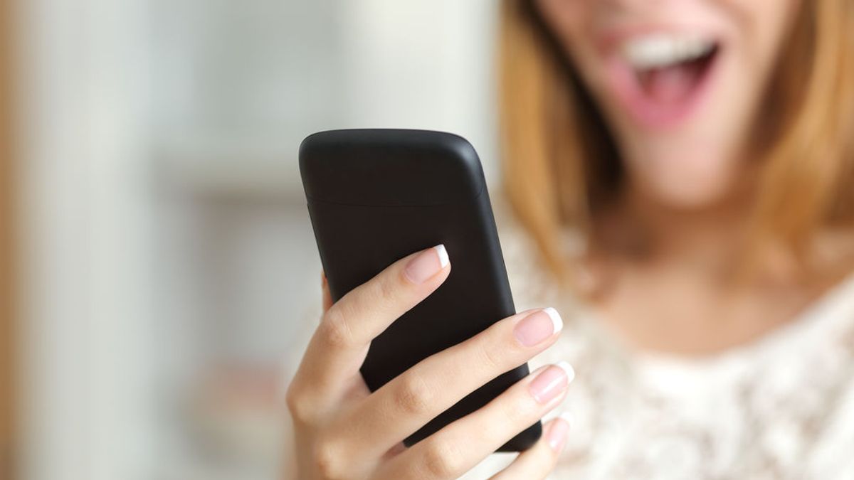 Un estudio revela que el uso del móvil nos hace más estúpidos