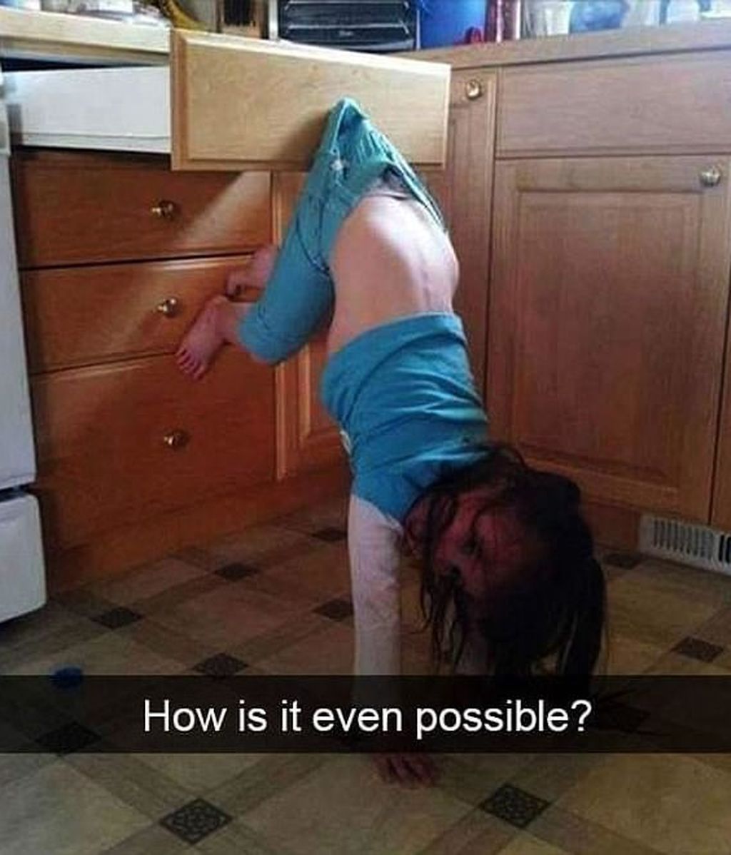 ¿Cómo llegó a colgarse del cajón?