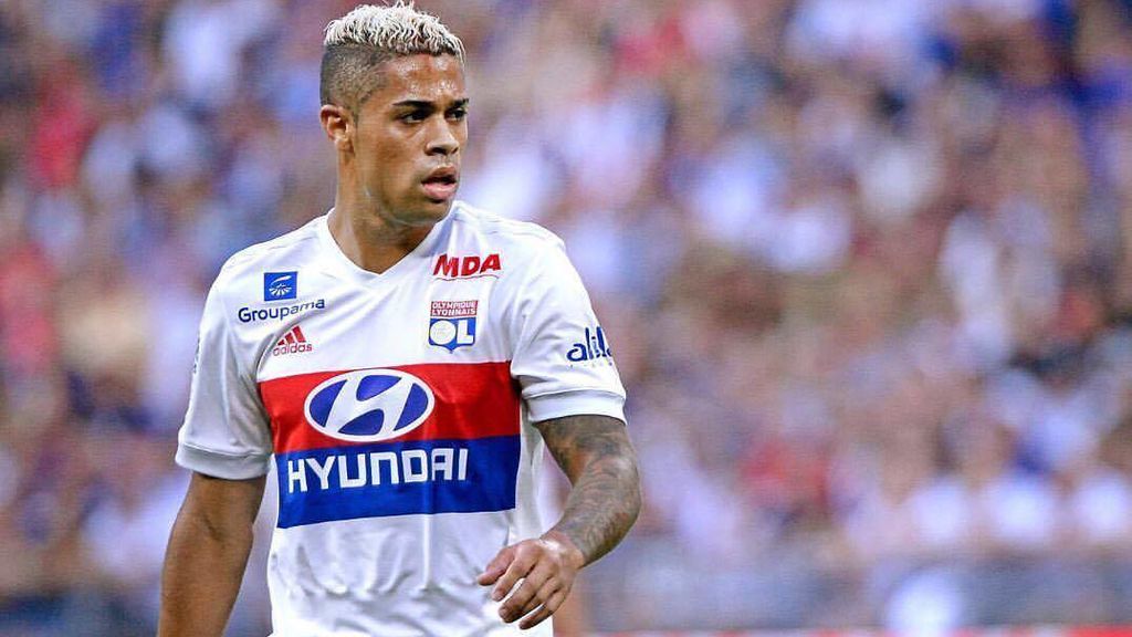 El Madrid sin acierto con el gol… mientras Mariano marca este golazo en el Lyon El Madrid sin acierto con el gol… mientras Mariano marca este golazo en el Lyon