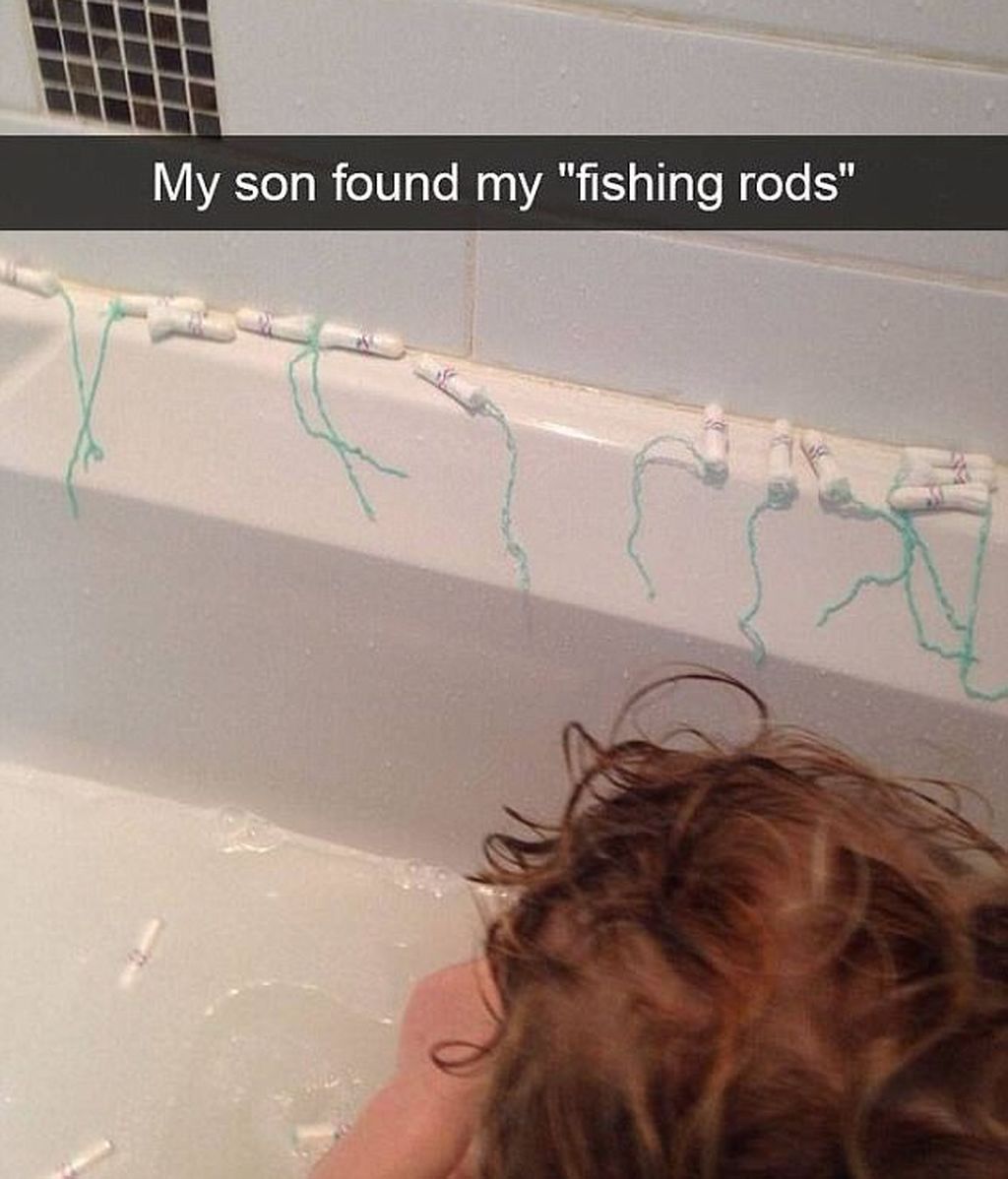 Para su madre son tampones pero para su hijo cañas de pescar