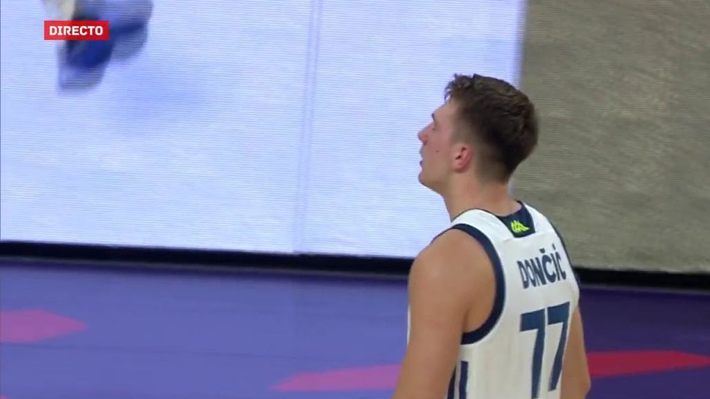 ¡Lo hizo todo! Tapón en defensa, organiza el ataque y canastón de Doncic