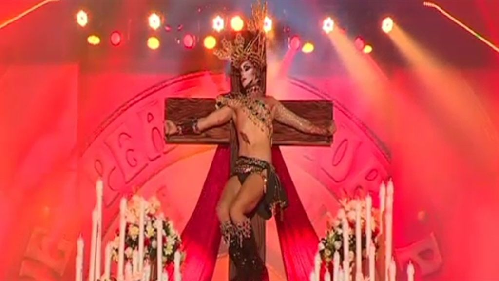 La drag queen del carnaval de Las Palmas, acusada ahora de un delito de odio