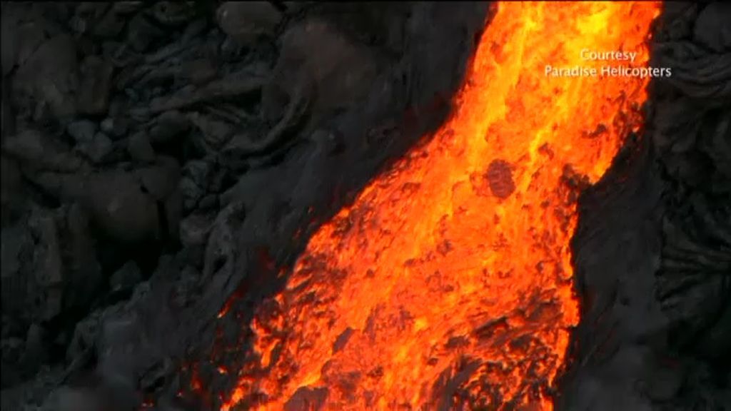 A más de 1.000ºC: el volcán Kilauea deja escapar espectaculares ríos de lava en Hawái