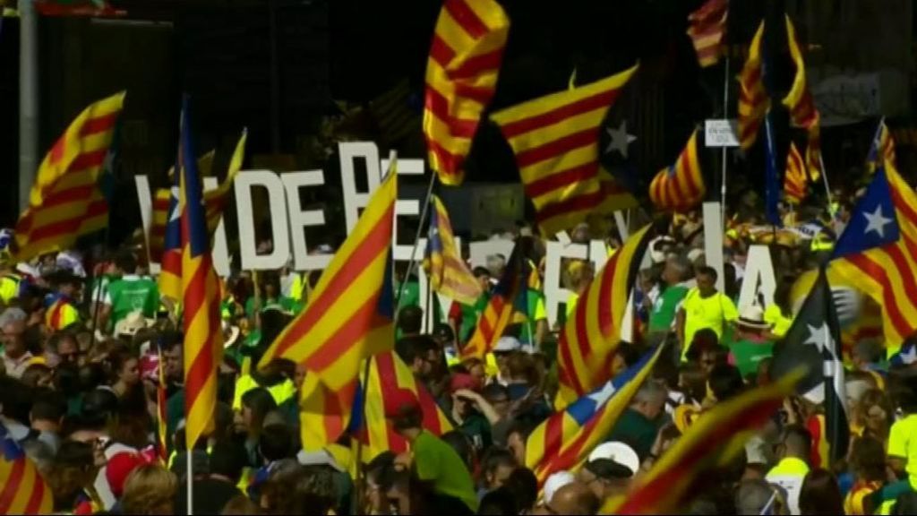 Multinacionales estudian cambiar su sede si Cataluña declara la independencia