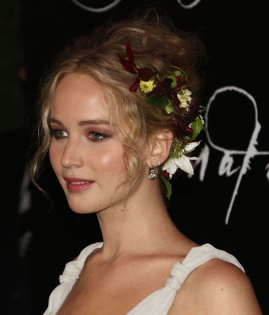 Jenn Lawrence peinado