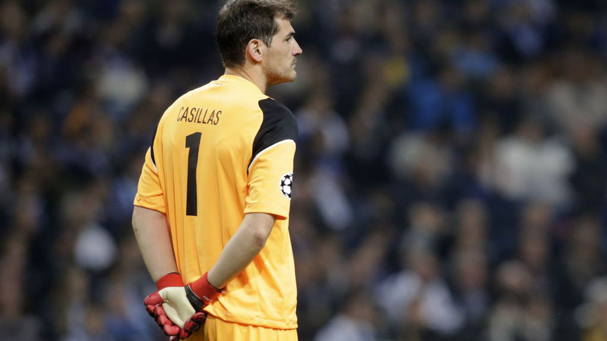 Casillas tuitea solamente este emoticono y vuelve loco a sus ‘followers’