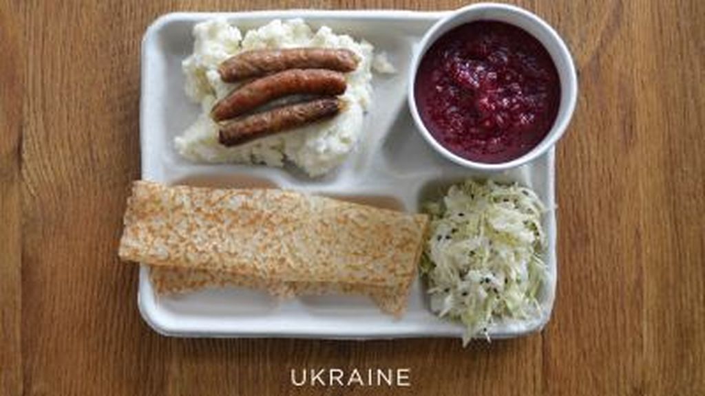Compara la comida que los colegios ofrecen alrededor del mundo