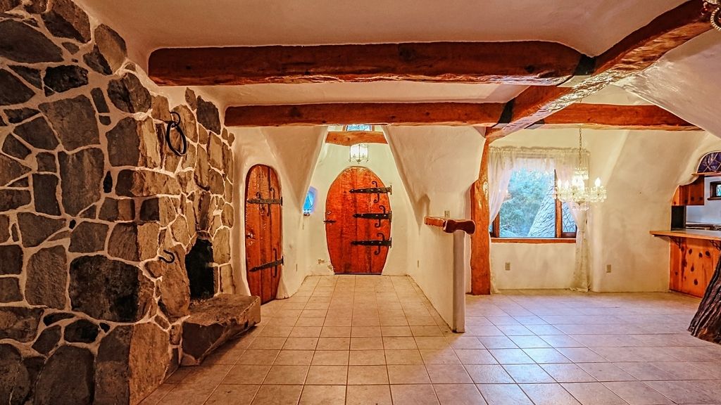 A la venta la casa de Blancanieves