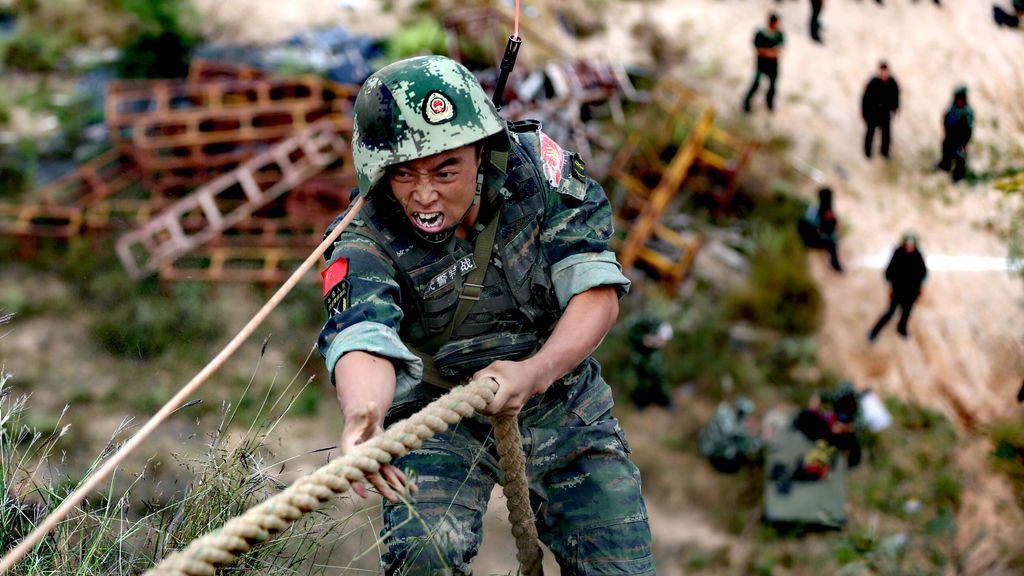 Paramilitar en una sesión de entrenamiento en Xinzhou