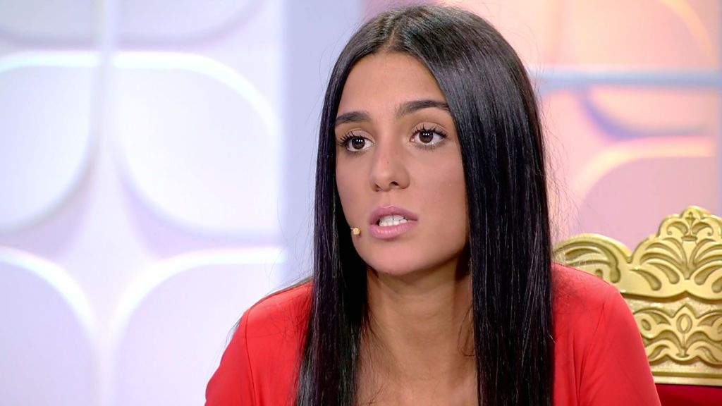 Claudia teme que Sofía y Hugo tengan un pacto para promocionarse