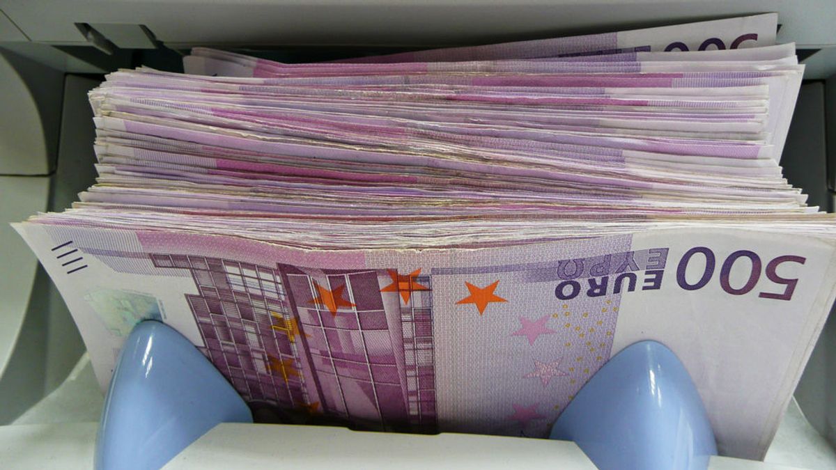 Ginebra investiga varios atascos en retretes por decenas de billetes de 500 euros