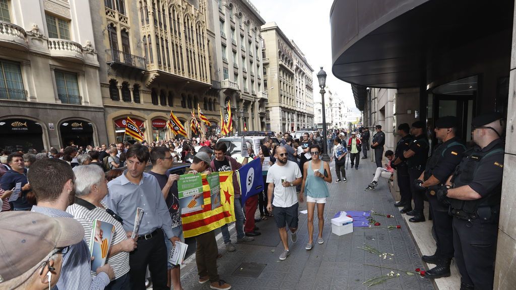 Multitudinarias protestas en Barcelona