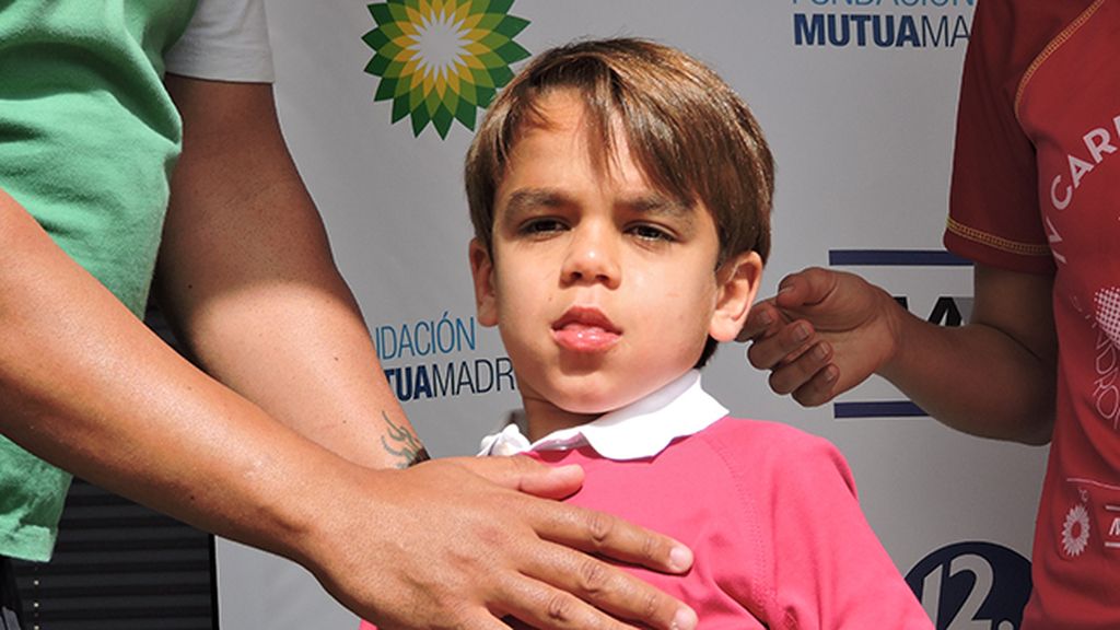 2.500 corredores se visten de rosa para apoyar la investigación