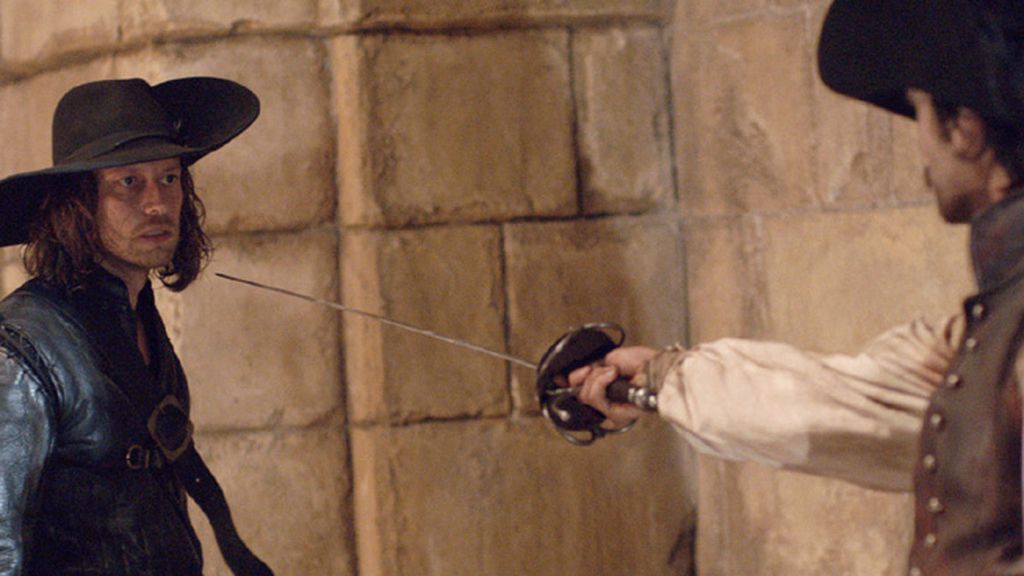 Malatesta (Filippo Sbalchiero) y Alatriste (Aitor Luna)
