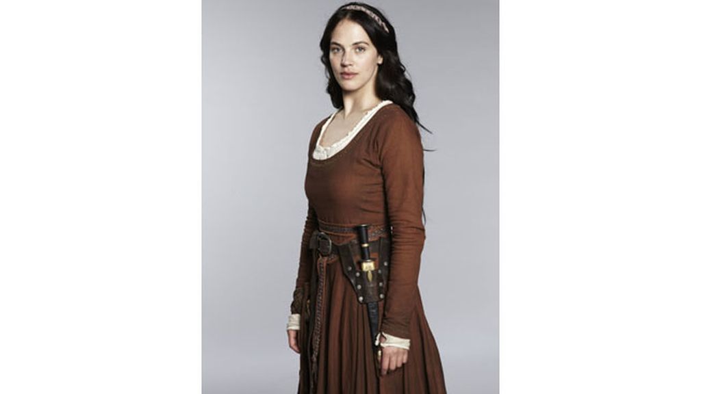 Jessica Brown-Findlay es Alaïs