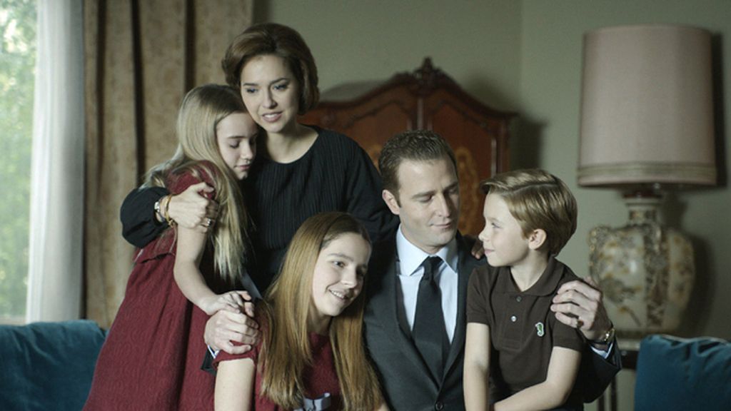 Enrique Aragonés, Patrick Criado y Fernando Gil interpretan al soberano en su niñez, su adolescencia y su madurez