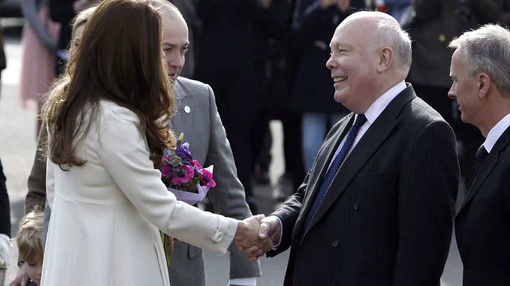 Bromas y confidencias con los actores y con el resto del equipo técnico