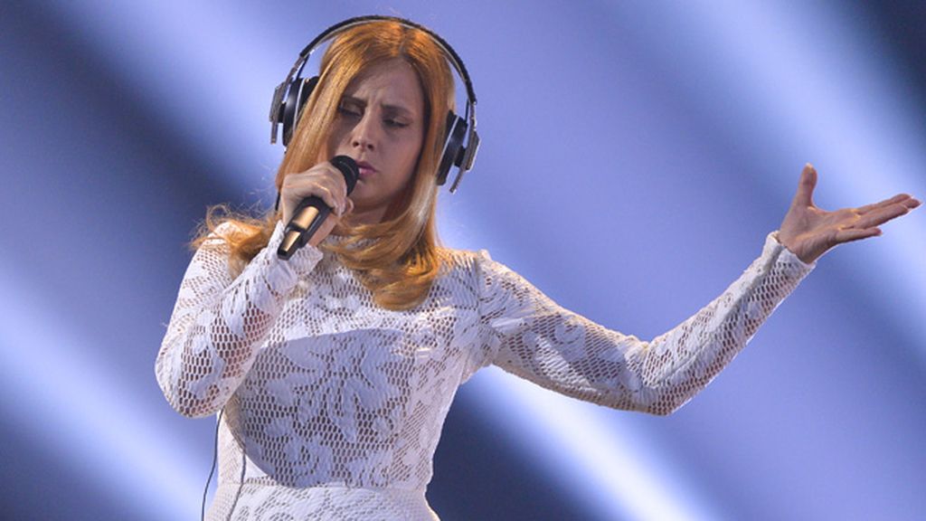 ESLOVENIA. Maraaya.  ‘Here for you’ (‘Aquí para ti’)