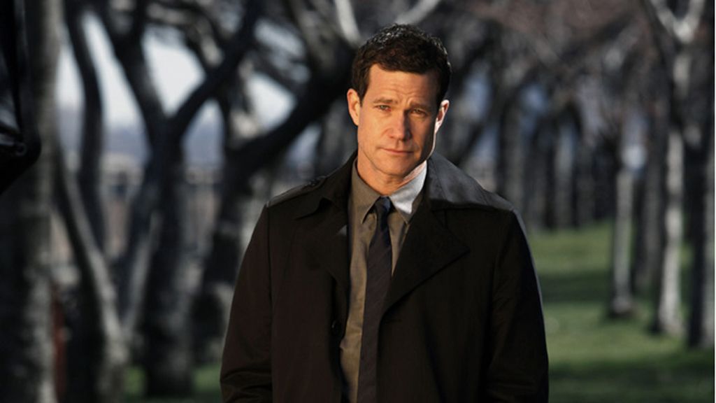 Dylan Walsh es Al