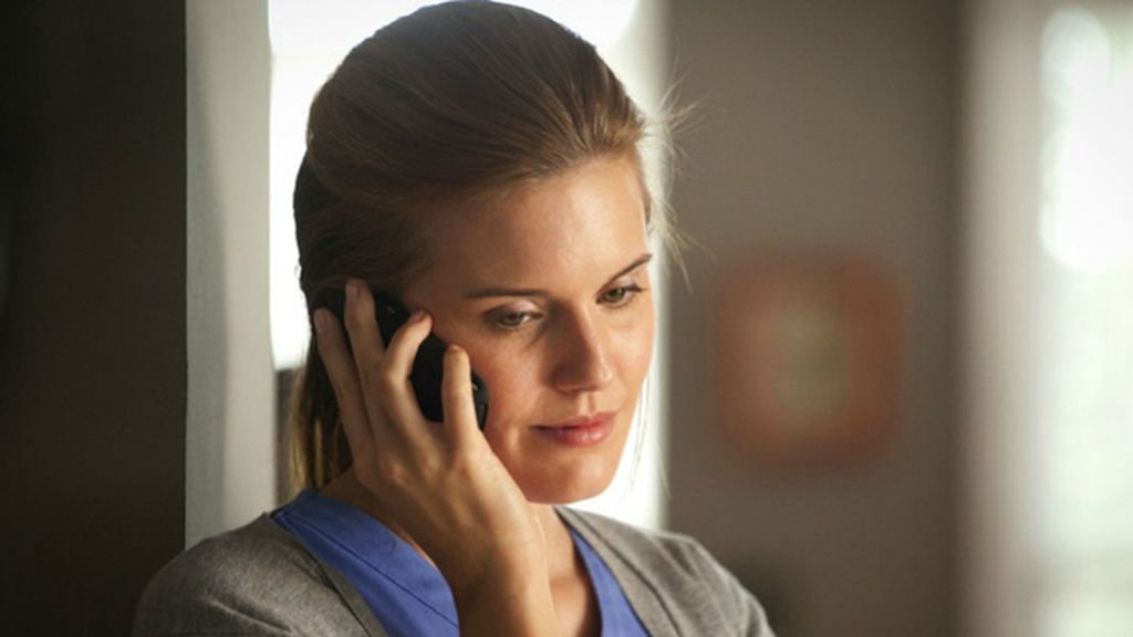 Duelo interpretativo entre el ex agente del FBI Kevin Bacon y el psicópata James Purefoy