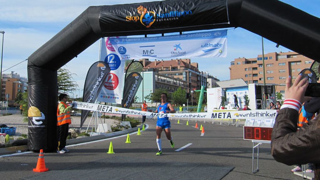 Corredores de todas las edades participaron en el evento