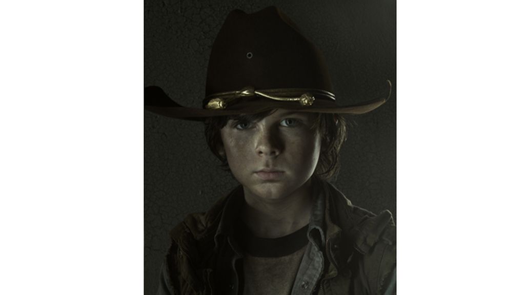 Los humanos comienzan a ser más peligrosos que los zombis