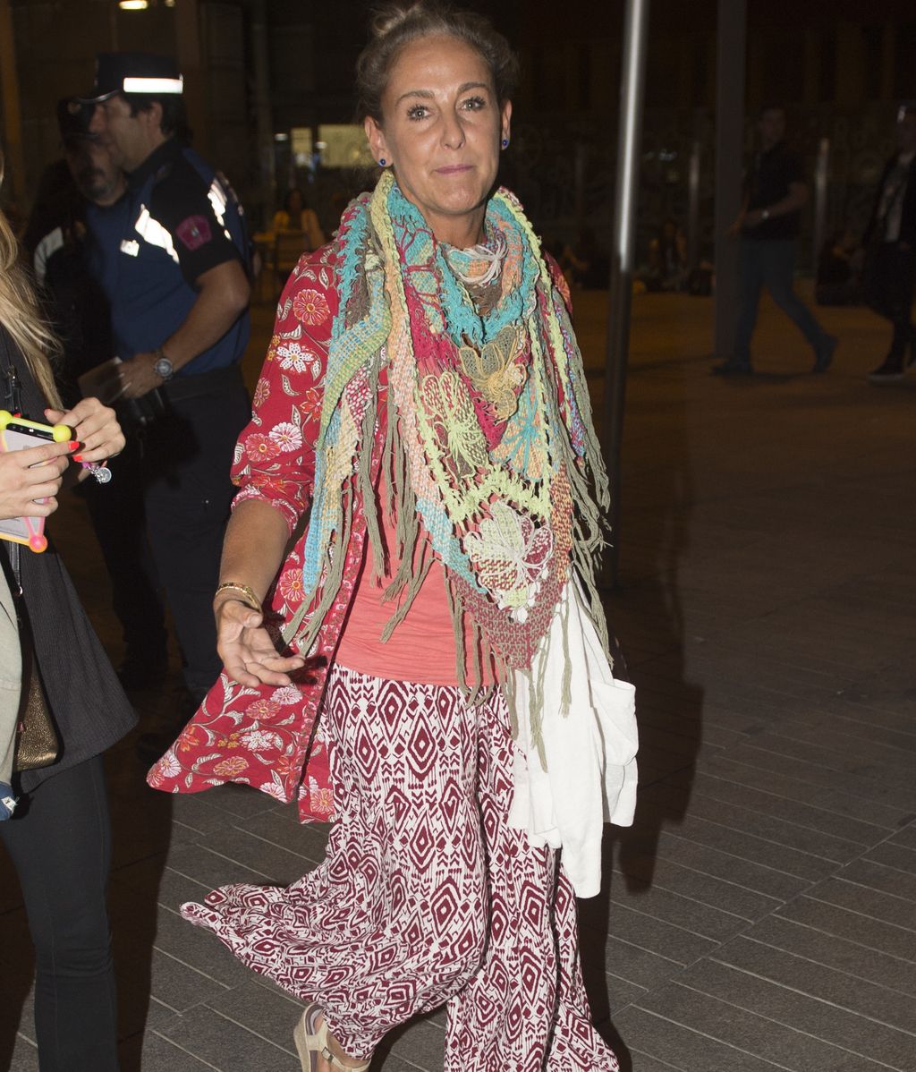 Carla Royo Villanova apostó por un look 'boho': comodidad ante todo