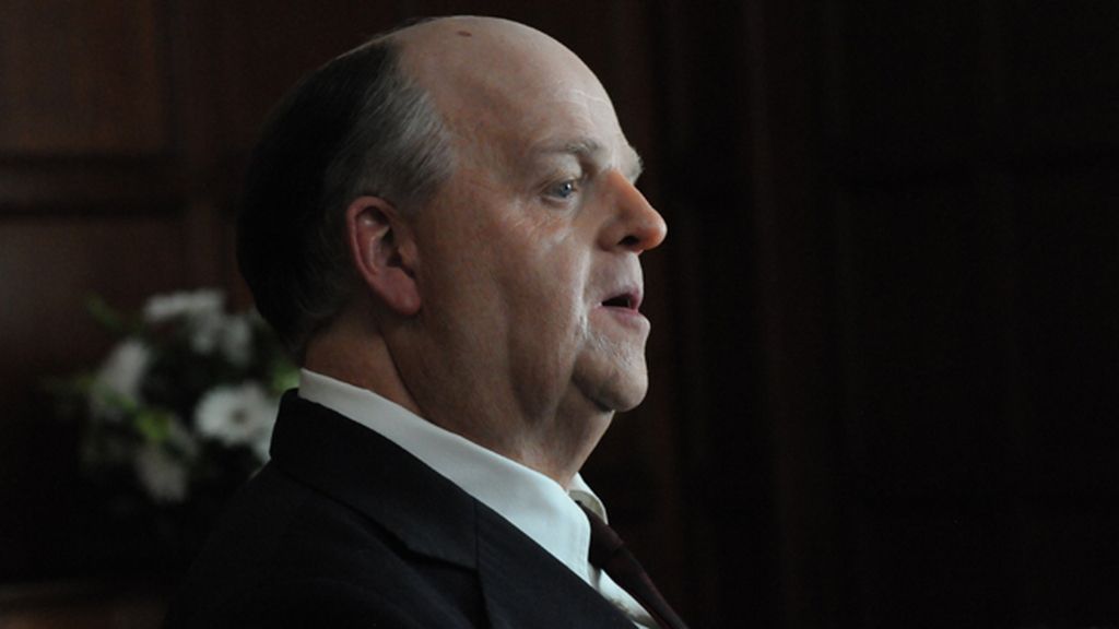 Sienna Miller interpreta a la protagonista de ‘Los pájaros’