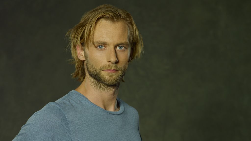 Joe Anderson es Lincoln Cole