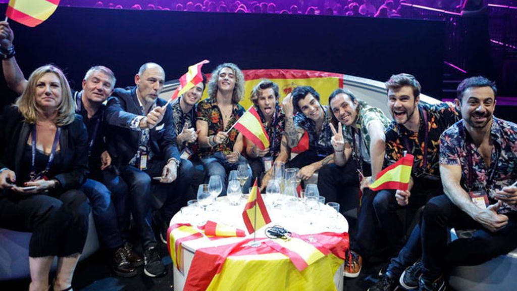 El ‘uniforme’, también en la noche del ‘gallo’, el 13 de mayo