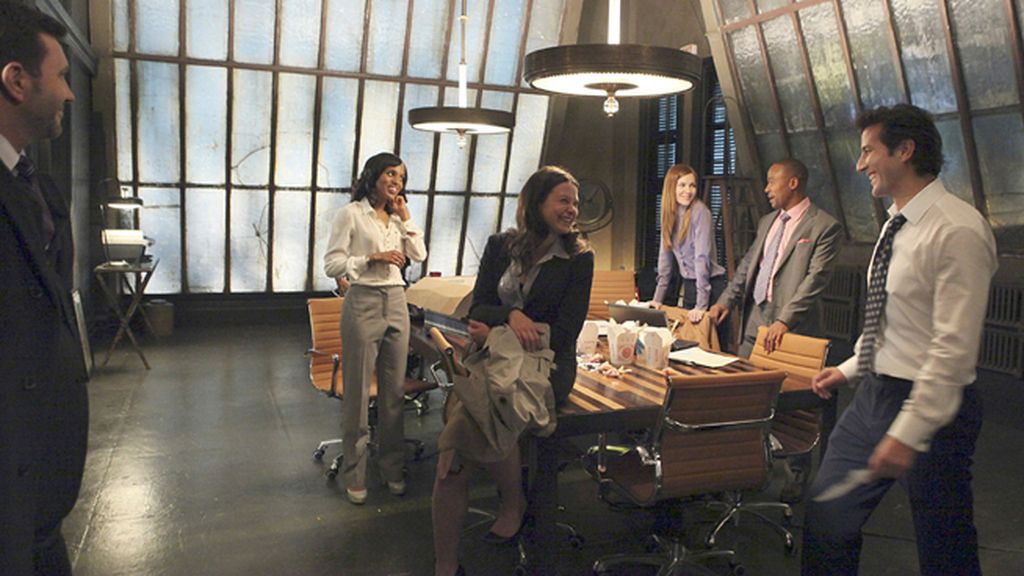 La creadora de ‘Anatomía de Grey’ traslada sus intrigas al entorno de la Casa Blanca