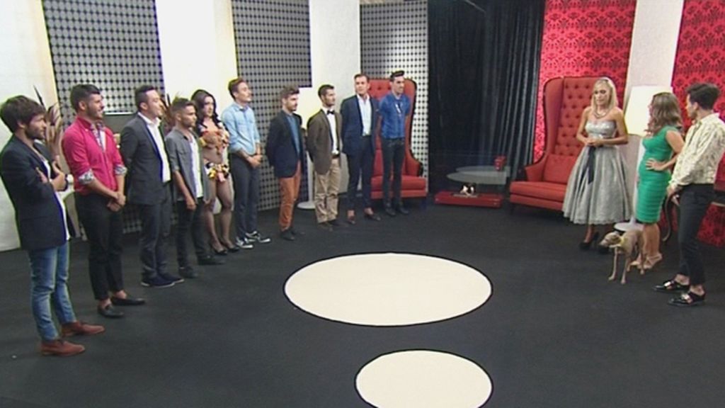 “Tensión sentimental no resuelta”, con Luján Argüelles como madrina