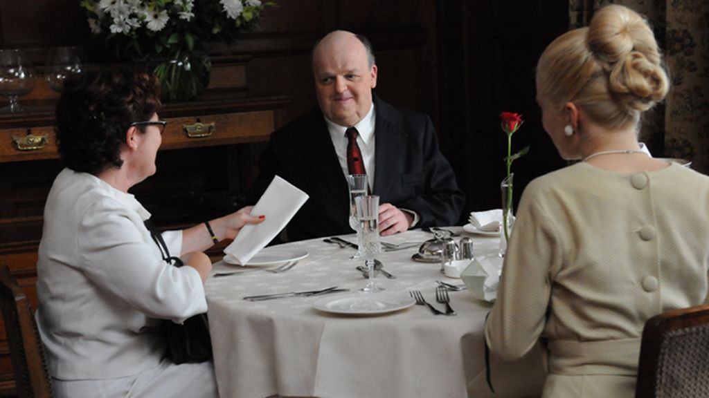 Sienna Miller interpreta a la protagonista de ‘Los pájaros’