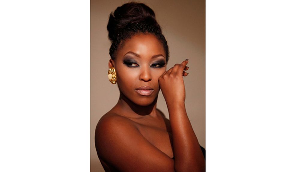 Lili Hergueta es Ángela